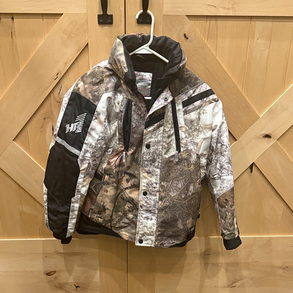 Helly Hansen Camouflage Jacket with Black Accents